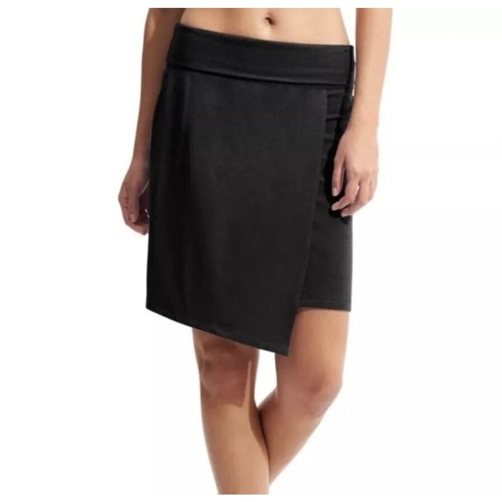 Athleta Seaside Fold Over Faux Wrap Skirt Size Small Black Athletic Travel